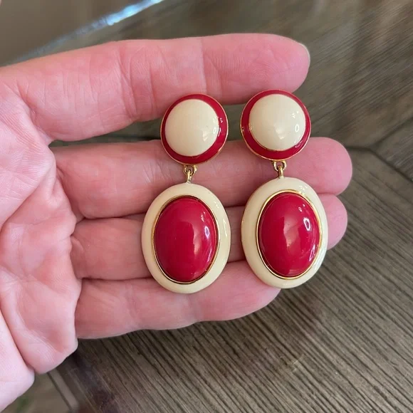 Vintage Joan Rivers Red and Ivory Drop Enamel Clip Earrings - Picture 14 of 16